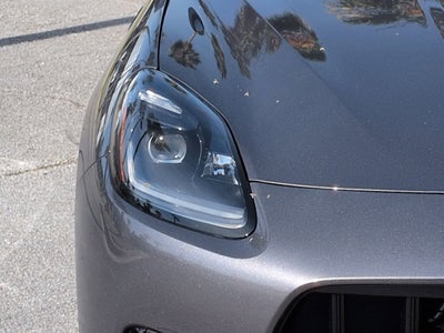2026 Maserati Grecale Modena