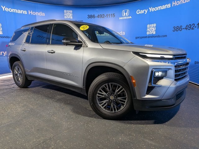 2024 Chevrolet Traverse FWD LT