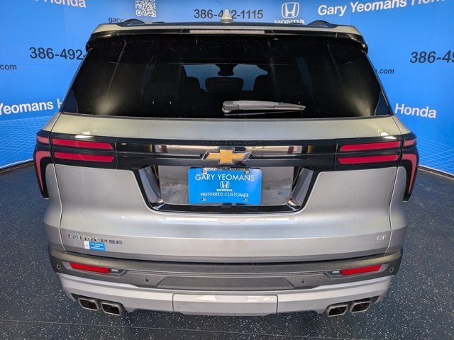 2024 Chevrolet Traverse FWD LT
