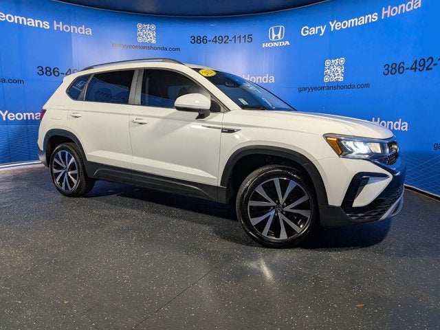 2023 Volkswagen Taos SE