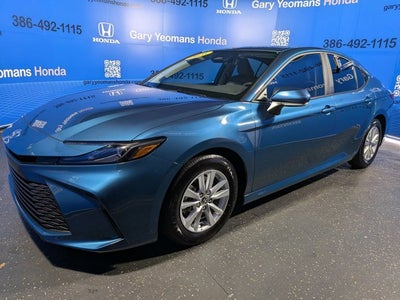 2025 Toyota Camry LE