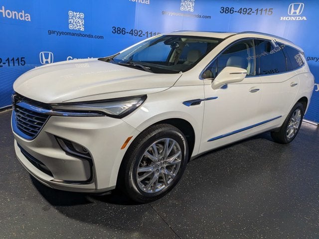 2023 Buick Enclave Essence