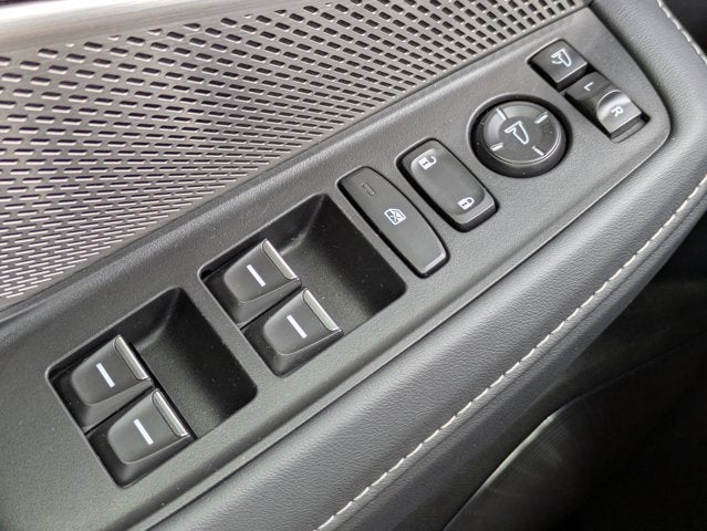 2023 Acura MDX w/Technology Package