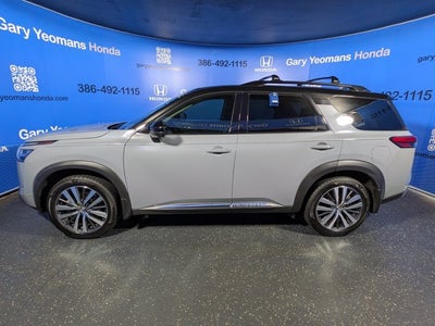 2022 Nissan Pathfinder Platinum