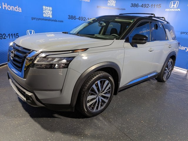 2022 Nissan Pathfinder Platinum