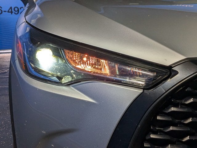 2024 Toyota Corolla Cross LE