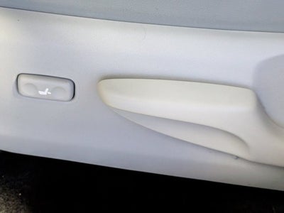2013 Toyota Prius v Five