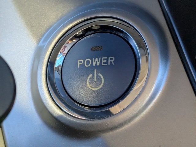 2013 Toyota Prius v Five