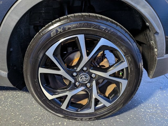 2020 Toyota C-HR XLE