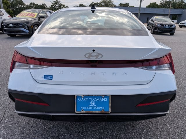 2024 Hyundai Elantra SEL