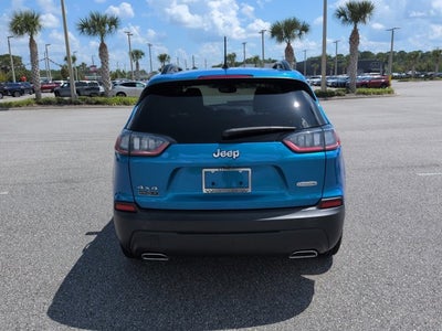 2022 Jeep Cherokee Latitude Lux