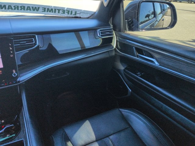 2022 Jeep Wagoneer Series III