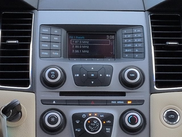 2018 Ford Taurus SE