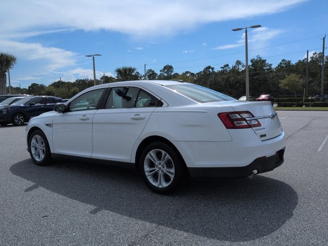 2018 Ford Taurus SE