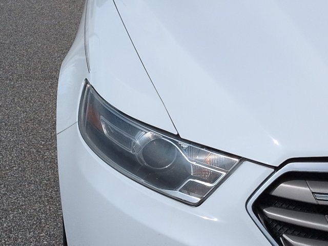 2018 Ford Taurus SE