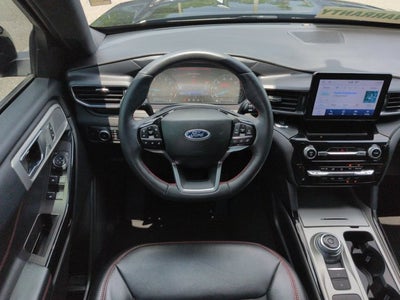 2024 Ford Explorer ST-Line