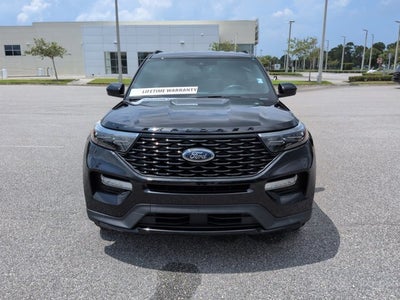2024 Ford Explorer ST-Line