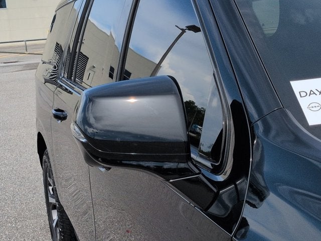 2025 GMC Yukon XL AT4 Ultimate