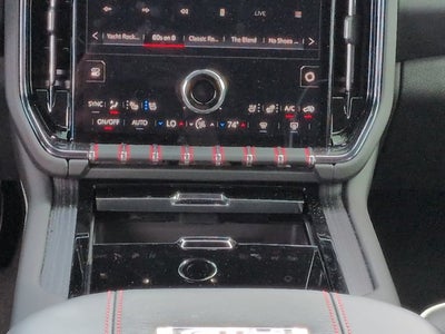2025 GMC Yukon XL AT4 Ultimate