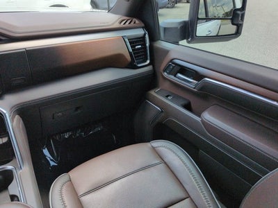 2024 GMC Sierra 2500HD Denali