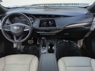 2022 Cadillac XT4 Sport