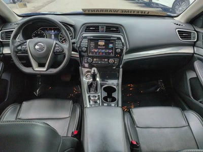 2022 Nissan Maxima SV