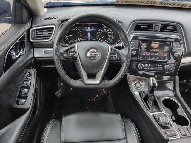 2022 Nissan Maxima SV