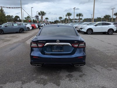 2022 Nissan Maxima SV