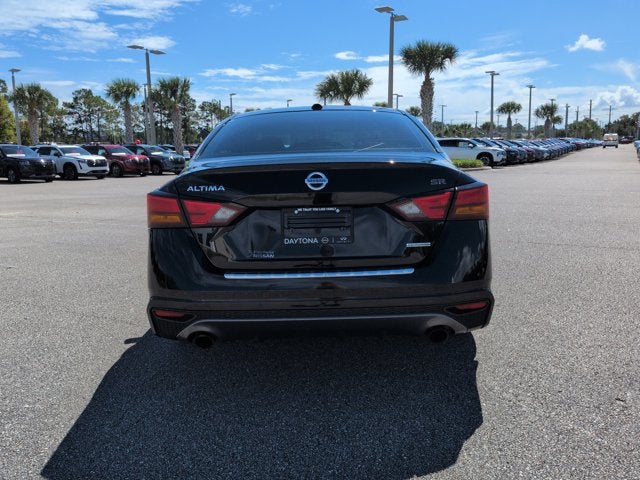 2021 Nissan Altima 2.0 SR