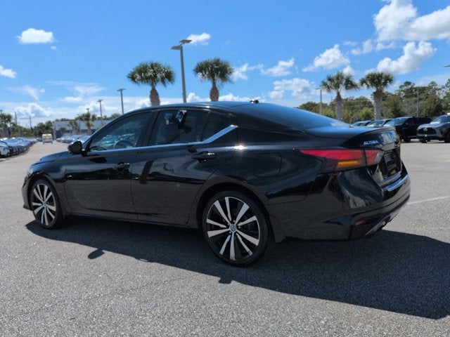 2021 Nissan Altima 2.0 SR