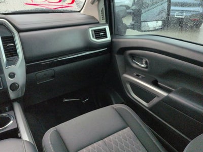 2021 Nissan Titan SV
