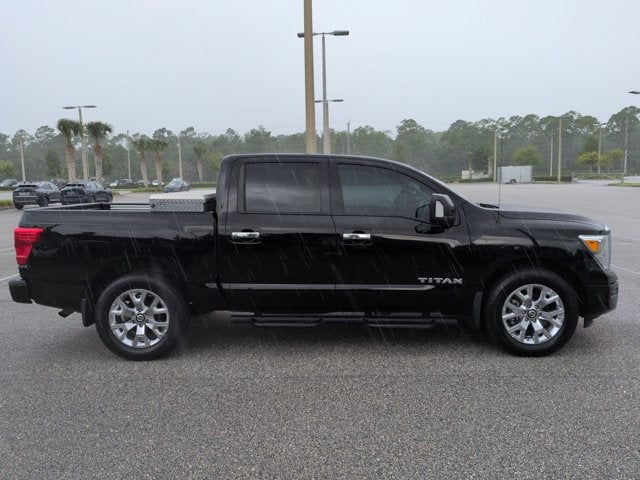 2021 Nissan Titan SV