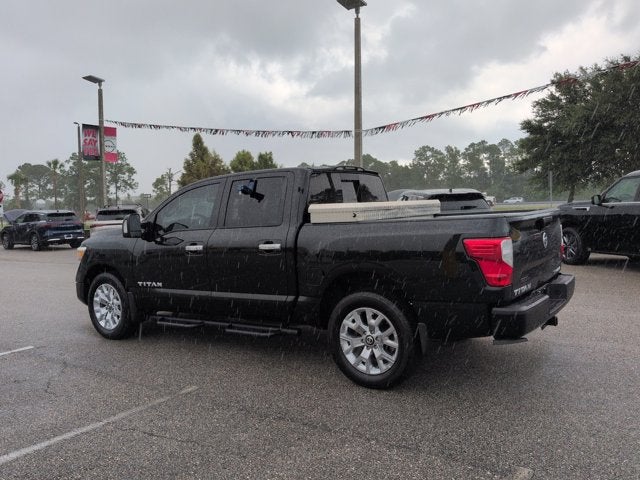 2021 Nissan Titan SV