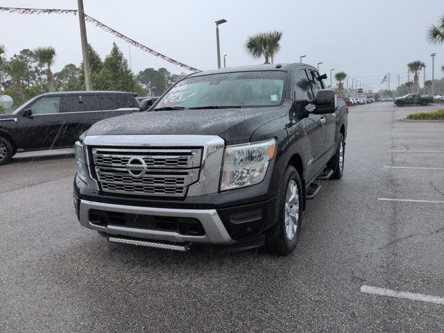 2021 Nissan Titan SV