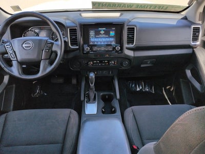 2023 Nissan Frontier SV