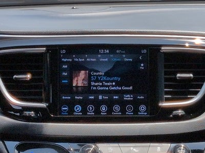 2019 Chrysler Pacifica Touring L