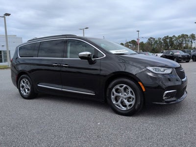 2022 Chrysler Pacifica Limited
