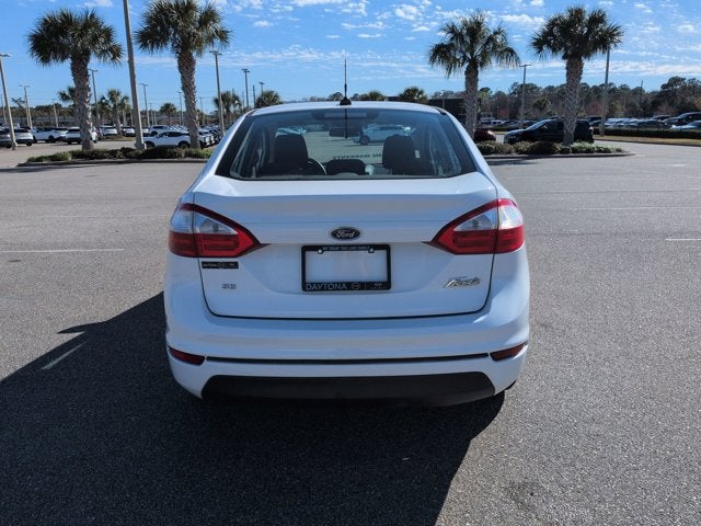 2016 Ford Fiesta SE