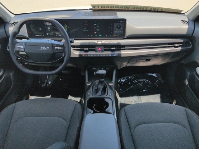 2025 Kia K4 LX