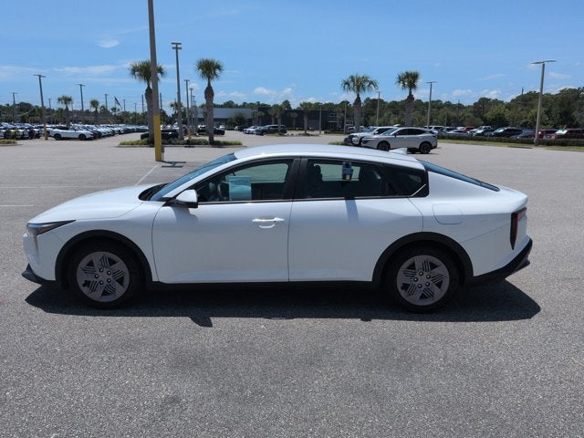 2025 Kia K4 LX
