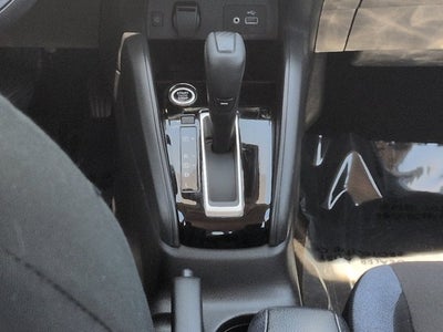 2024 Nissan Versa 1.6 SV
