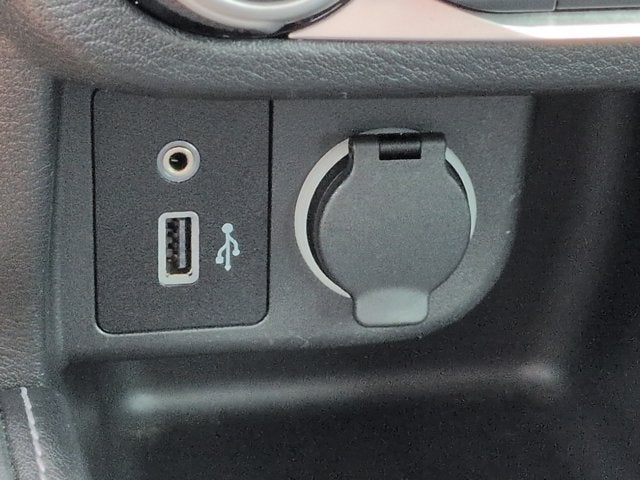 2018 Nissan Kicks SR