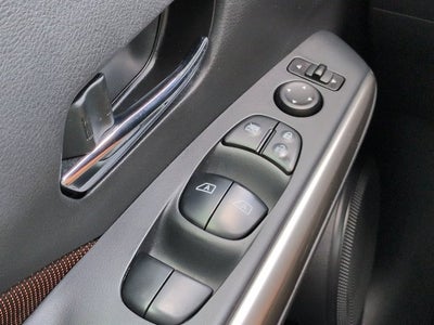 2018 Nissan Kicks SR