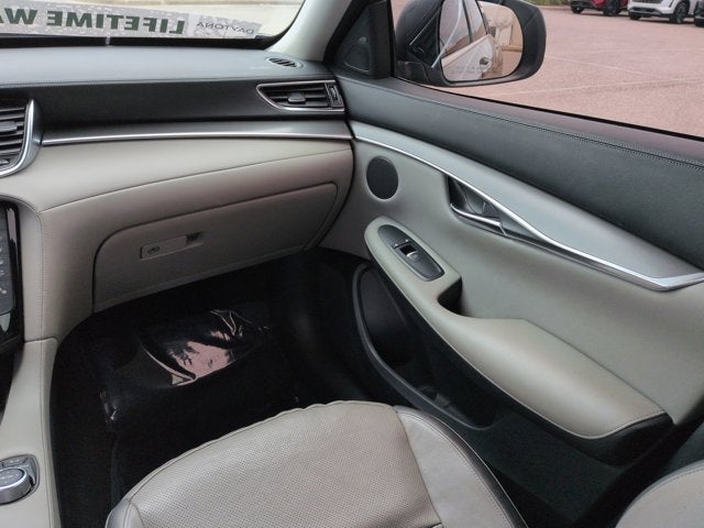 2023 INFINITI QX50 LUXE