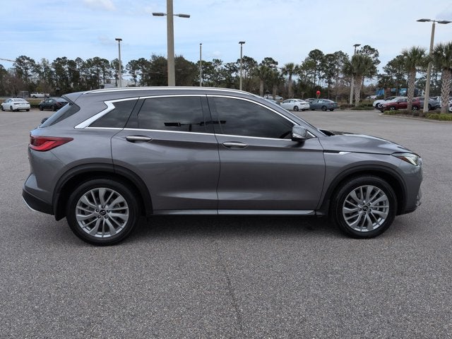 2023 INFINITI QX50 LUXE