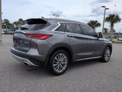 2023 INFINITI QX50 LUXE