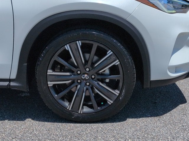 2022 INFINITI QX50 LUXE