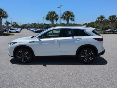 2022 INFINITI QX50 LUXE