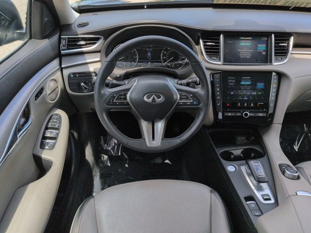 2023 INFINITI QX50 LUXE