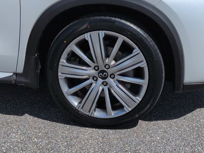 2023 INFINITI QX50 Sensory